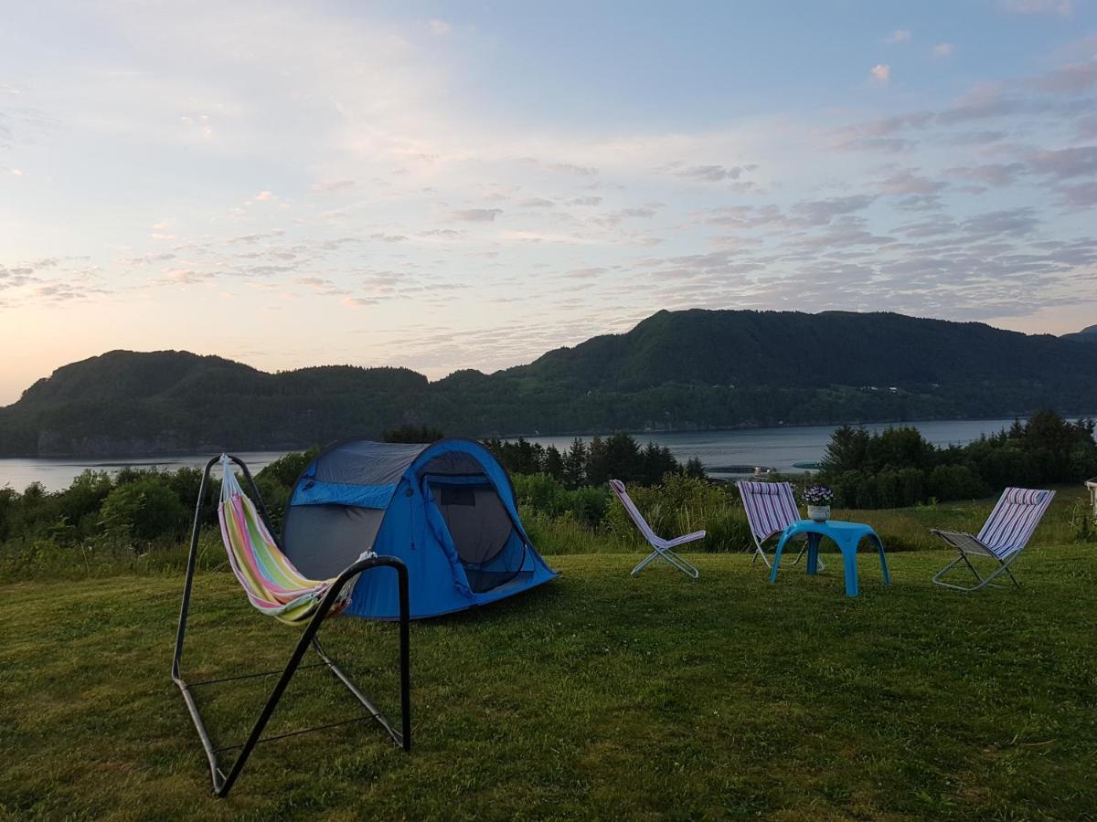 Leite Gard Near Atlantic Road In Hustadvika Lyngstad Dış mekan fotoğraf