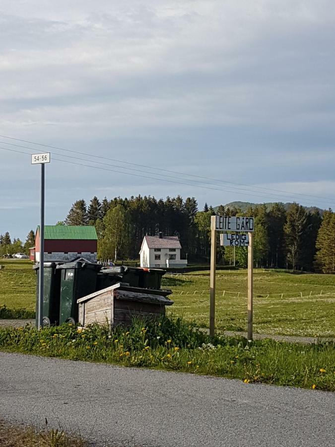 Leite Gard Near Atlantic Road In Hustadvika Lyngstad Dış mekan fotoğraf